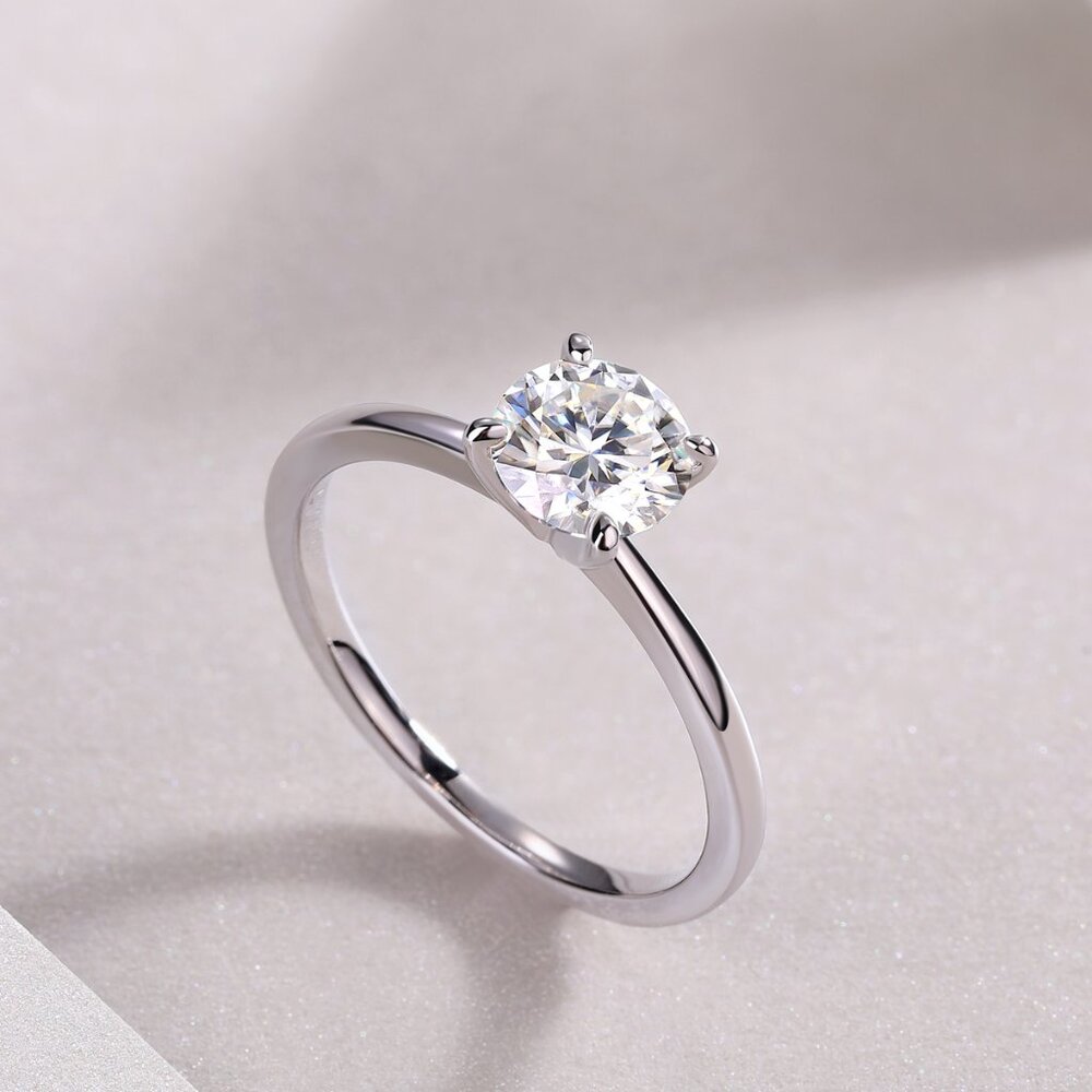 925 sterling silver moissanite ring